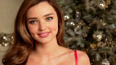 Video: The Victoria’s Secret Angels haven’t a note in their heads…