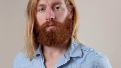 Video: Darts fan gets thrown out for looking too much like Jesus