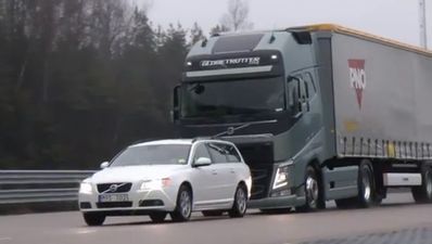 Video: No one does emergency braking quite like Volvo