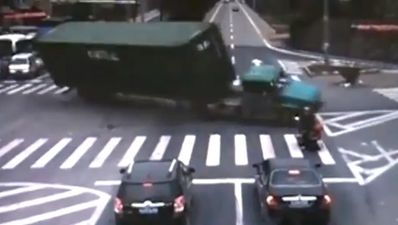 Video: Lucky motorcyclist narrowly escapes certain death