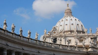 Pic of the Day: Lightning strikes St. Peter’s hours after Pope’s resignation… coincidence?