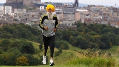 101 year-old retires after final race in Hong Kong
