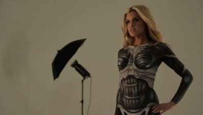 Video: Ex Pussycat Doll Ashley Roberts in the Crysis nanosuit