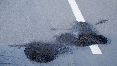 Report finds Irish roads are in a right state