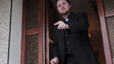 Video: One Irish priest is looking for your vote to become Pope