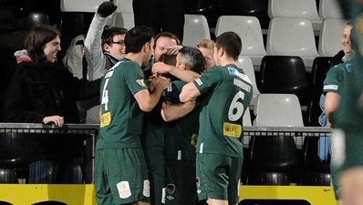Video: Cork City fan goes arse over tit celebrating goal