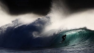 Switch surfing the net for surfing the waves in Gran Canaria