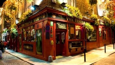 Video: Did you see the massive brawl in Temple Bar last night?