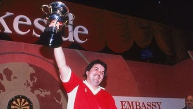 JOE’s History of Darts: The 1990s