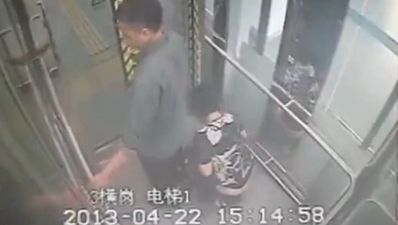 Video: Chinese lady nonchalantly takes a sh*t in a glass elevator (NSFW)
