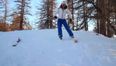 Video: Runaway ski causes hilarious fail…