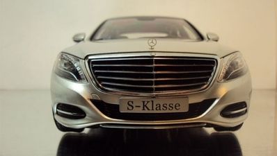 Pics: Here’s a sneak peak of the new Mercedes-Benz S-Class… in 1:18 scale