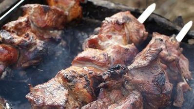 Treat your Da, or yourself, this Father’s Day to a brilliant BBQ weekend in Cork