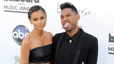 Video: Singer tries to jump the stage at Billboard Awards but dropkicks fan instead…