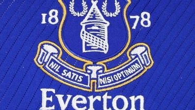 Pic: Everton unveil their new home kit