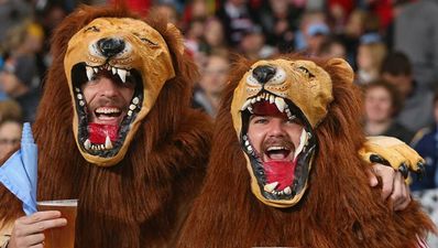 Video: Lions fans, including some Irish girls, really enjoying themselves in Sydney
