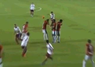 Video: Have you ever seen more swerve on a free-kick than this one?