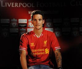 Transfer talk: D-Day for Rooney, costly Cavani, Luis Alberto and a Mignolet, a Mignolet, a Mignolet