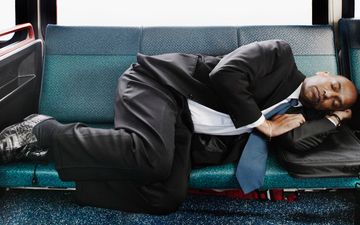 Video: Bloke literally falls asleep on the bus