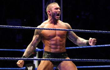 Video: WWE star Randy Orton gets punched in the nads by a random fan