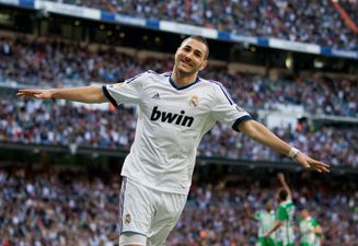 Picture: Have you seen Karim Benzema’s strange new haricut?