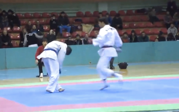 Video: Russian karate expert KO’s opponent with epic head kick