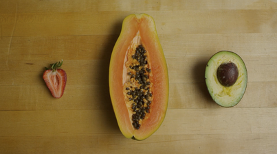 Video: Porn sex vs. real sex explained using everyday food items (NSFW-ish)
