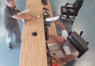 VIDEO: Cork lad really needs to be more chairful at work after falling over like an eejit