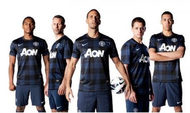 Pic: Man United officially unveil new away strip