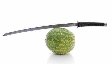 Video: How NOT to cut a watermelon