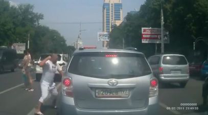 Video: Porsche driver with an excellent example of when road rage goes wrong