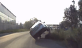 Video: Small railing flips car