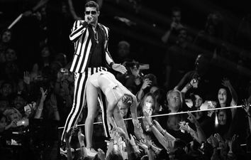 ‘Twerking’, ‘selfie’ and ‘food baby’ among the new words in the dictionary