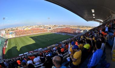 Emmet Malone of the Irish Times earns mad props from Apoel FC fans after securing Europa League place