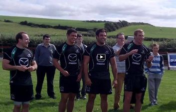 Video: Connacht players singing the Green and Red of Mayo