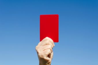 Best red card ever – dismissed goalkeeper saves the life of stricken fan