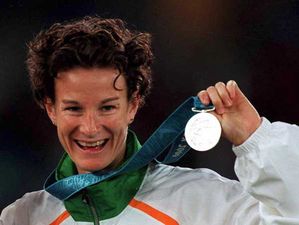 JOE and 7Up Free find out What Uplifts Your Summer by checking out our favourite childhood street games