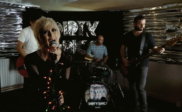 Video: Wicklow band Dirty Epics record latest music video on a smartphone