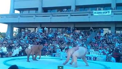 Video: 420-pound sumo wrestler gets body slammed by opponent