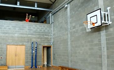Video: Irish schoolteacher has serious basketball skills