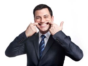 Video: Jimmy Kimmel responds to Kanye West’s angry tweets in the best way possible