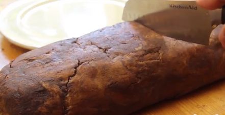 Video: Watch this guy polish off a 1kg protein bar