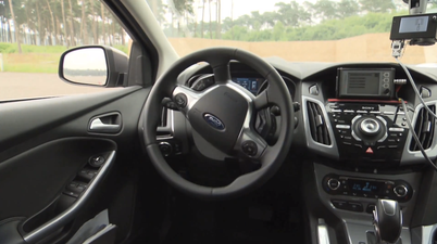 Video: Ford tests out ‘Fully Assisted Parking Aid’ on a new Focus