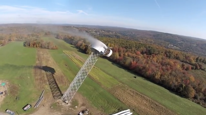 Video: This wind turbine demolition looks absolutely spectacular