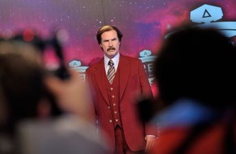 Video: Eminem tells Ron Burgundy “I Love Award” at MTV EMA’s