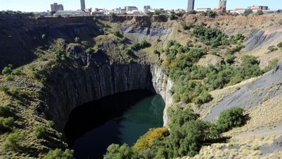 Pics and video: Dog rescued after eight days in world’s largest man-made hole