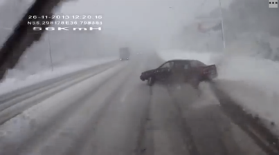 Video: This steely Russian motorist doesn’t give a sh*t about car crashes