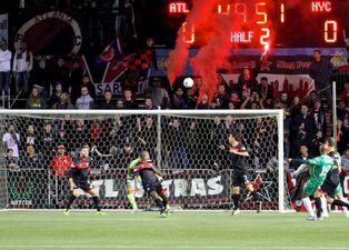 Video: Marcos Senna gives New York Cosmos their first title with a brilliant goal