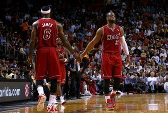 Video: Dwyane Wade videobombs Le Bron post-game interview in spectacular fashion