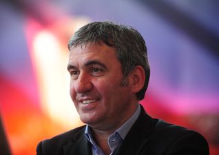Video: Gheorghe Hagi shows that he’s still got some magic in his left boot
